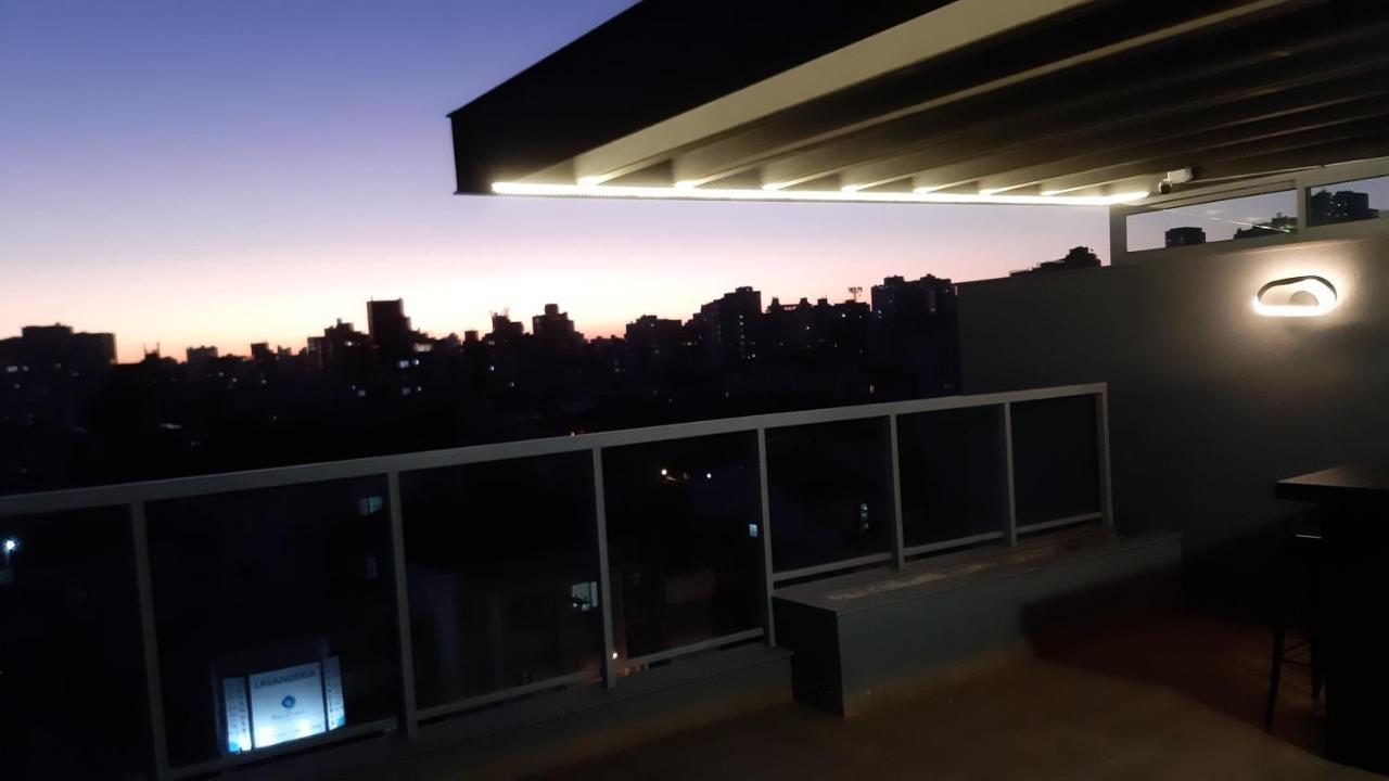 Studio Contemporaneo Em Predio Novo Porto Alegre Dış mekan fotoğraf